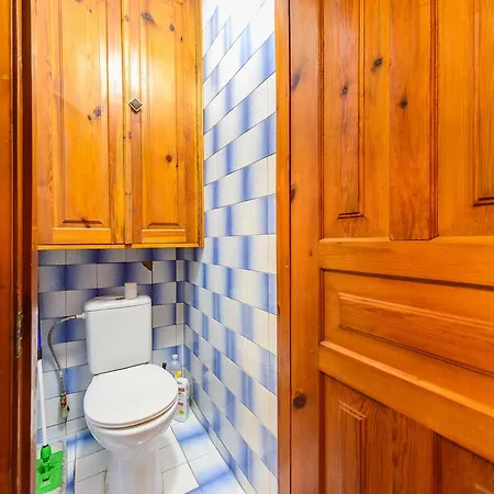 по улице большая васильковская, 101 Apartment Kyiv