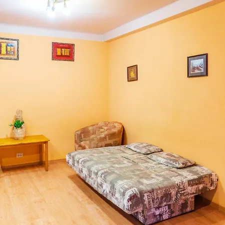 по улице большая васильковская, 101 Apartment *