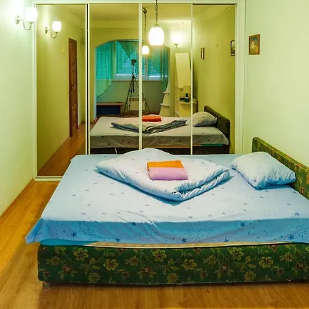 по улице большая васильковская, 101 Apartment Kyiv